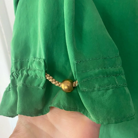 DVF Silk Green Blouse - Picture 5 of 6